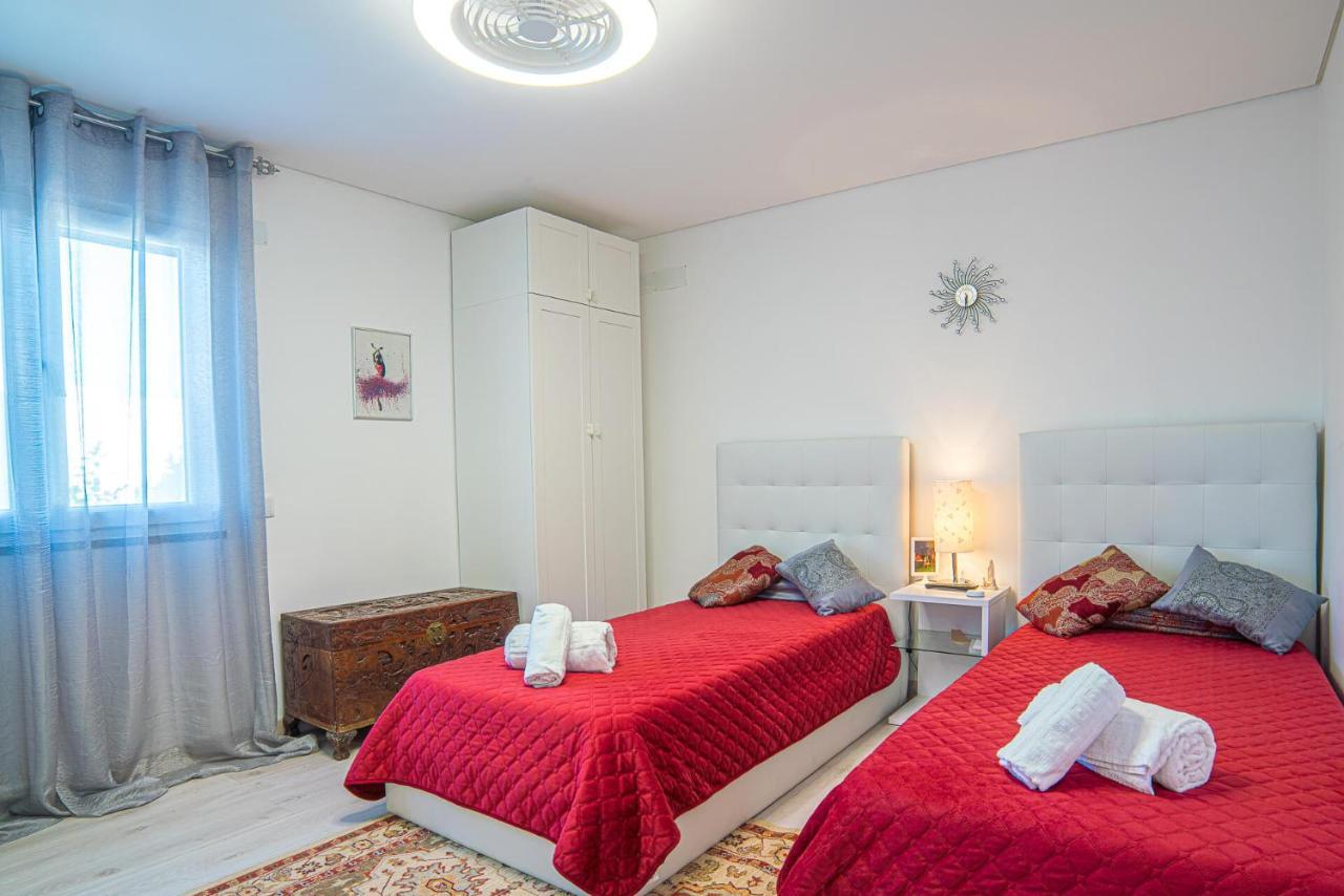 Villa Santi Aroeira  Экстерьер фото